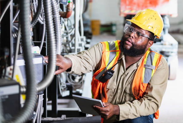 Best Best Electricians Near Me  in Mayfield, OH