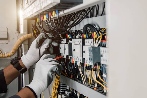 Best Commercial Electrician Services  in Mayfield, OH